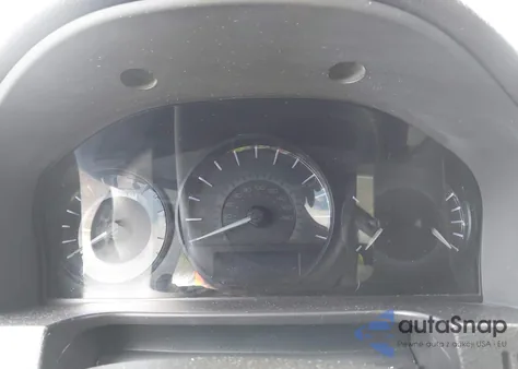 2010 Mercury Milan Premier z USA, uszkodzony, nr VIN 3MEHM0JG9AR660363